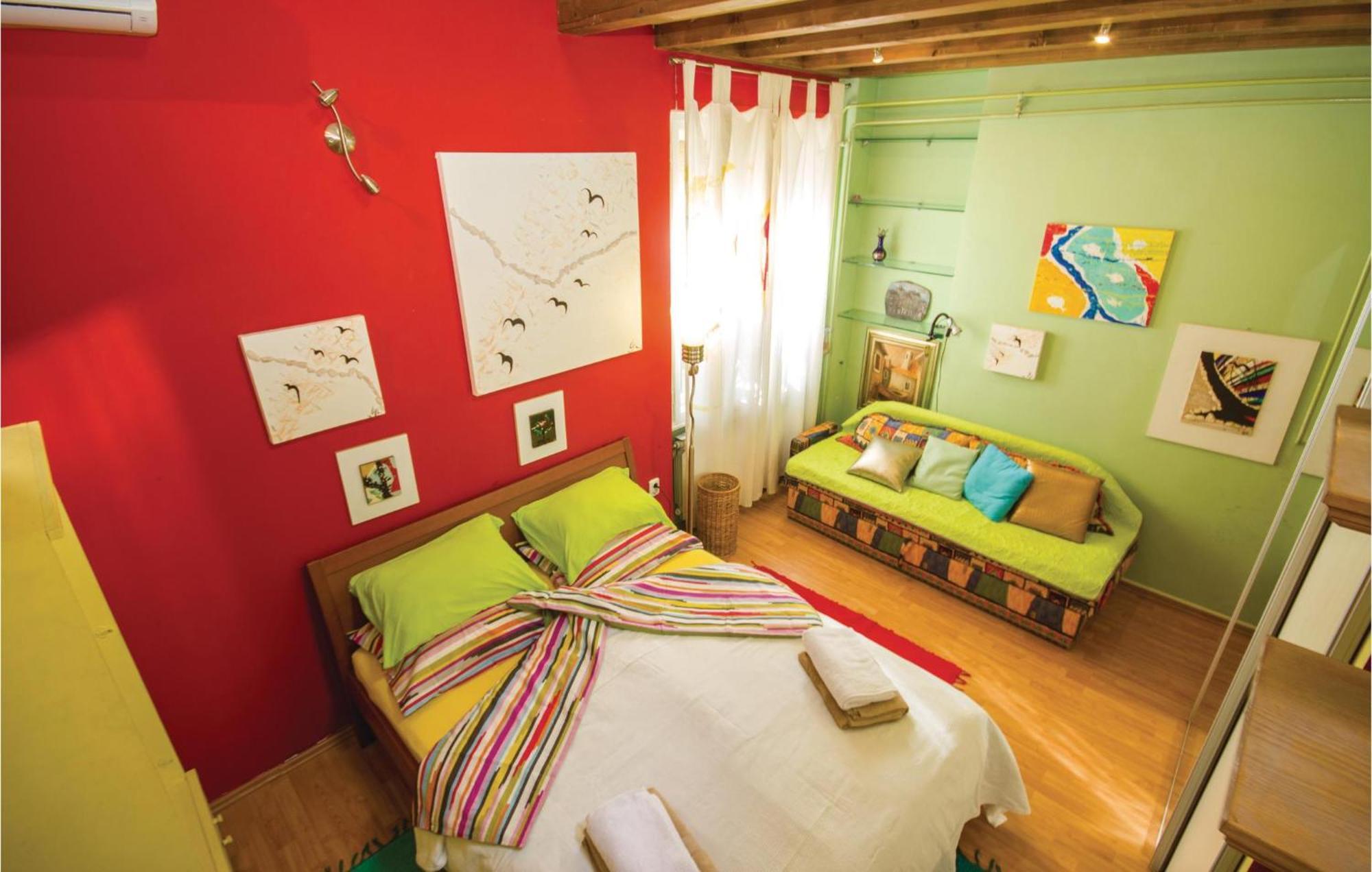 Awesome apartment in Rijeka with 1 Bedrooms&WiFi Buitenkant foto