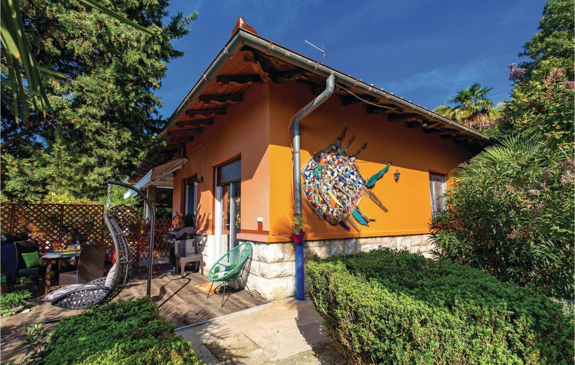 Awesome apartment in Rijeka with 1 Bedrooms&WiFi Buitenkant foto