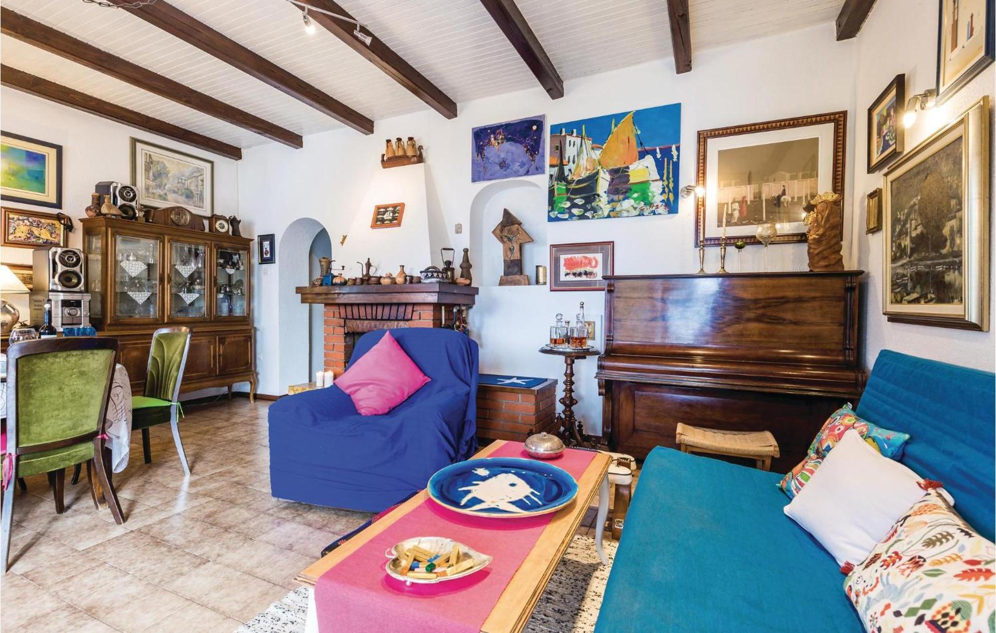 Awesome apartment in Rijeka with 1 Bedrooms&WiFi Buitenkant foto