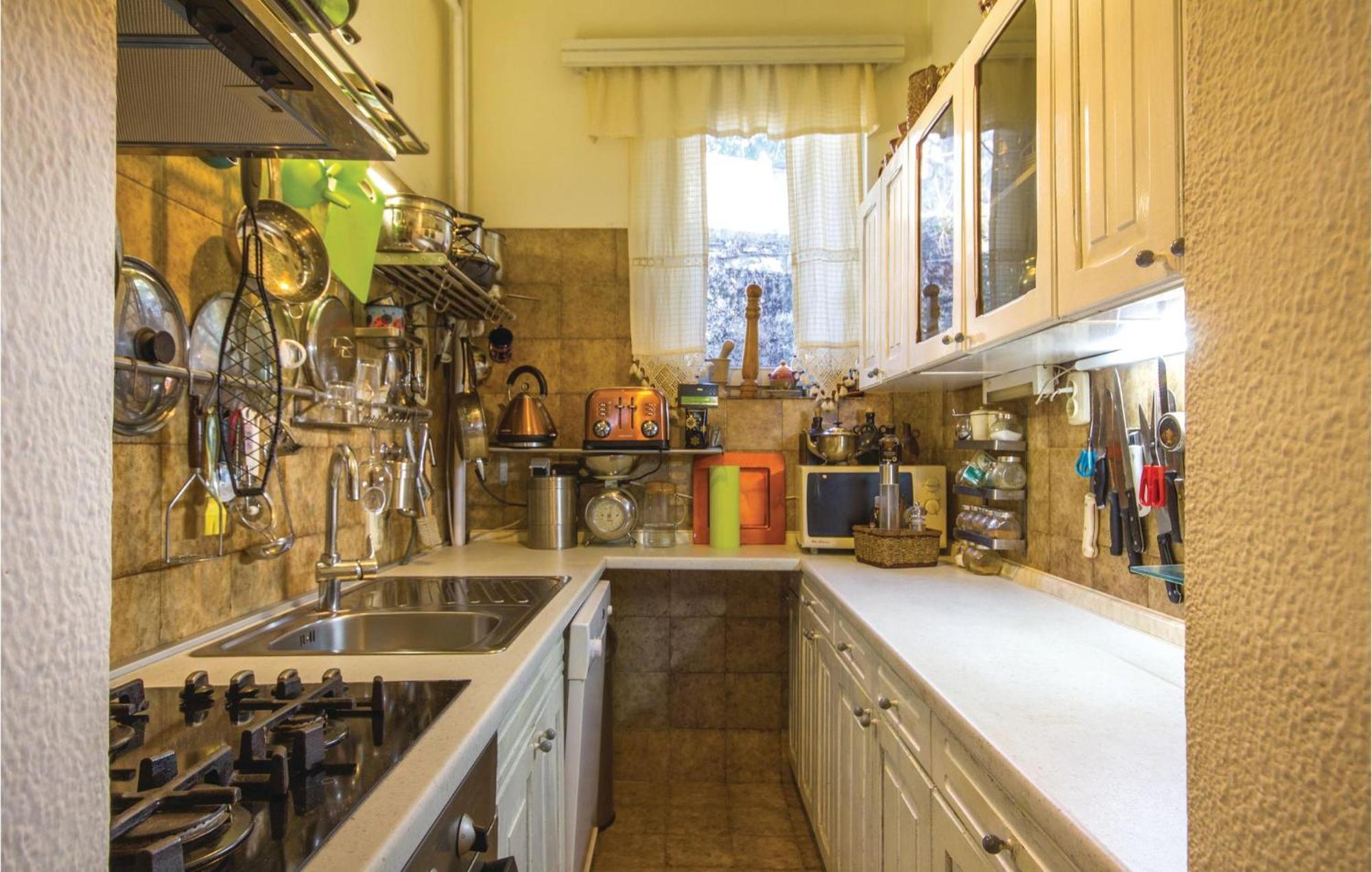 Awesome apartment in Rijeka with 1 Bedrooms&WiFi Buitenkant foto